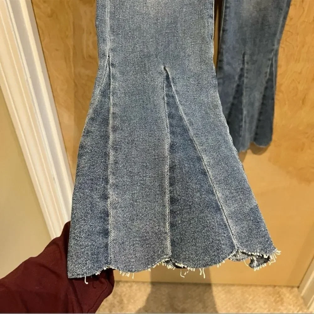 7 For All Mankind High Rise Kick Flare Scalloped Hem Jeans – Size 26 - Picture 7 of 11